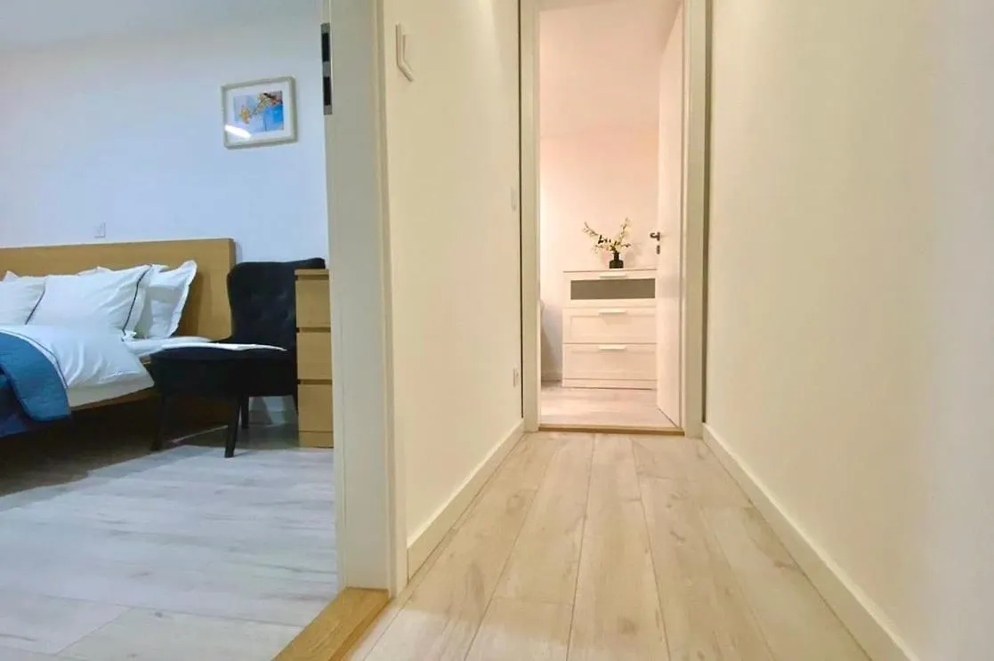Apartment Cozy 3-Bedroom Home In The Center Budapest